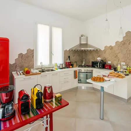 Bed & Breakfast Ramo Rosso Di Paolo Natalini 3*