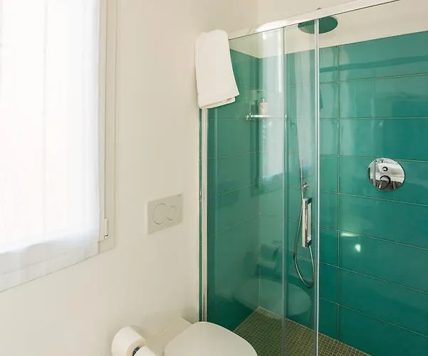 Ramo Rosso Di Paolo Natalini 3* Bologna