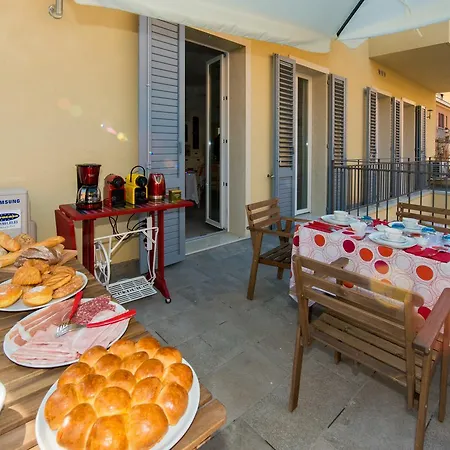 B&B Ramo Rosso Di Paolo Natalini 2*