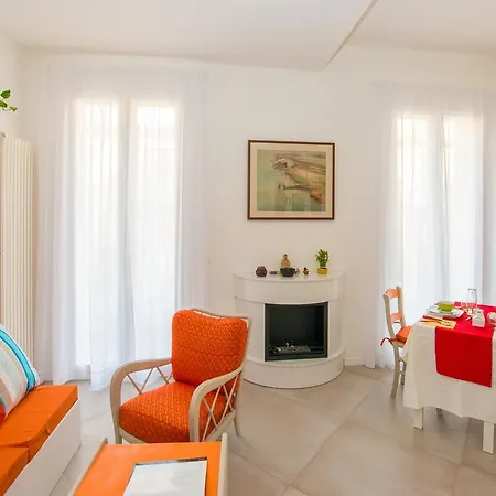 Ramo Rosso Di Paolo Natalini 3* ボローニャ