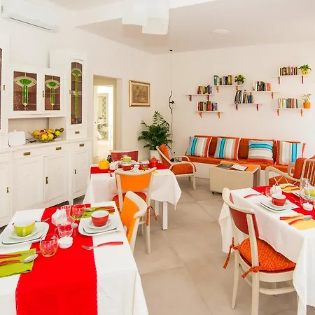 Ramo Rosso Di Paolo Natalini 3* ボローニャ