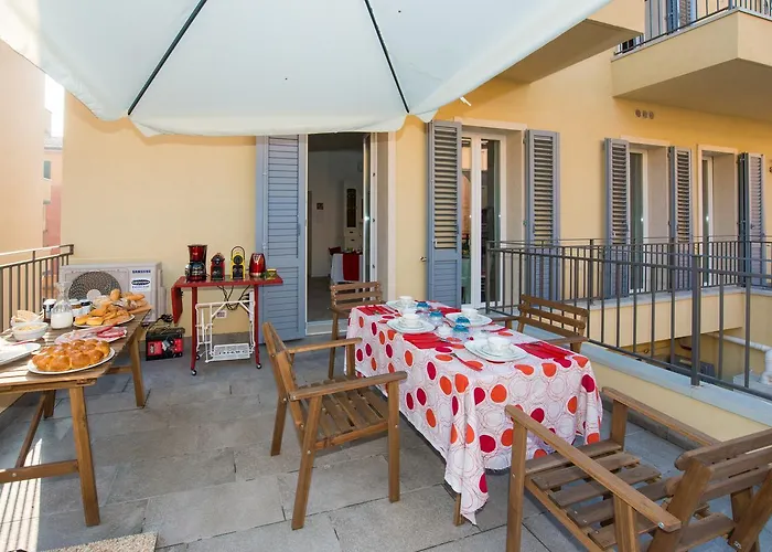 Ramo Rosso Di Paolo Natalini 3* בולוניה