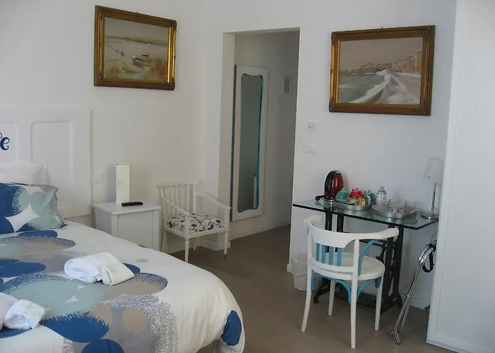 Ramo Rosso Di Paolo Natalini 3* בולוניה